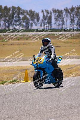 media/Jun-29-2025-CRA (Sun) [[5f812e372d]]/Around the Pits/